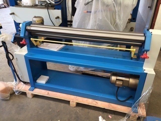 Slip Motorized Plate Roller 1300mm x 1,6mm